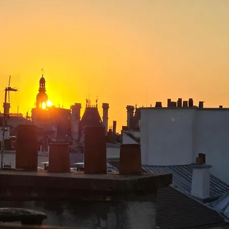 On The Rooftops Of - Marais * Parigi